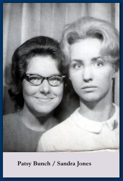 400x599 pixels (77K)