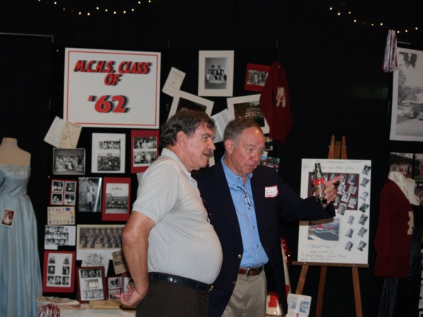 600x450 pixels (86K)