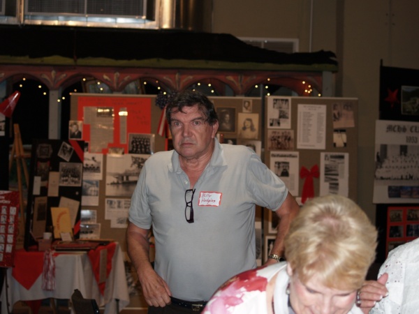 600x450 pixels (80K)