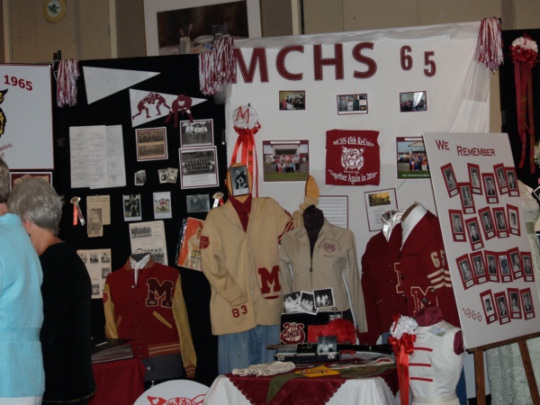 600x450 pixels (111K)